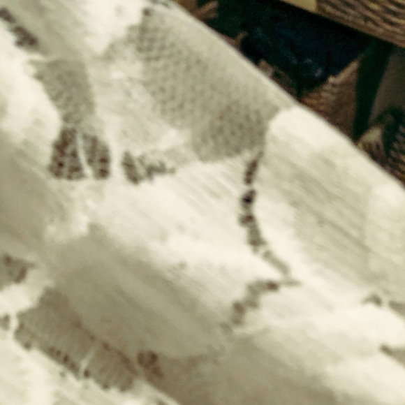 SOLD - HP π€© INC white boho lace tunic π₯³ - Picture 3 of 3